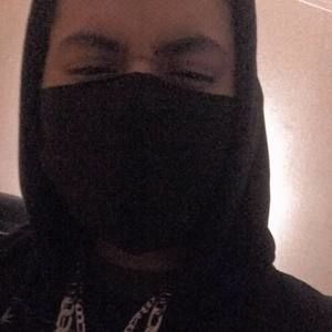 Meet your Posher, Fabian